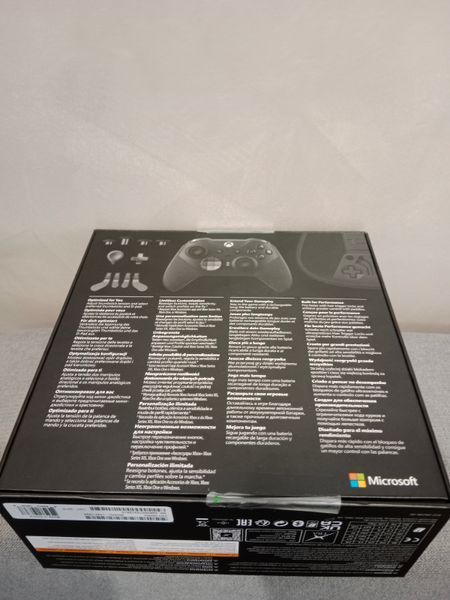 Геймпад Microsoft Xbox Elite Wireless Controller Series 2 Black (FST-00003) elite2 фото