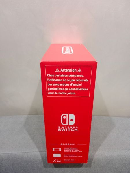 Портативна ігрова консоль Nintendo Switch OLED with White Joy-Con oledwhite фото