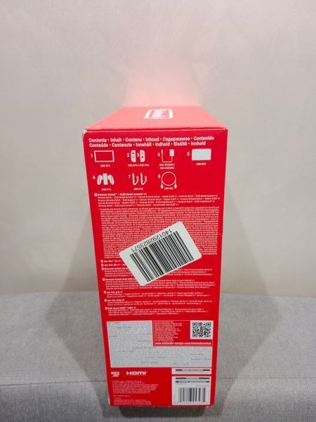 Портативна ігрова консоль Nintendo Switch OLED with White Joy-Con oledwhite фото